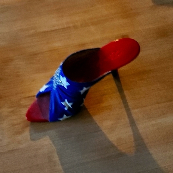 Just the Right Shoe- STAR SPANGLED by Raine  #25197 w/Box - Picture 1 of 5